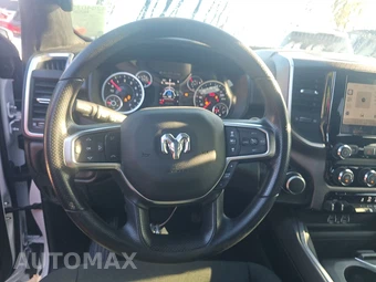 2026 Ram 1500 Big Horn Crew Cab Short Bed - miniatura 10