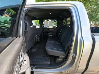 2026 Ram 1500 Big Horn Crew Cab Short Bed - miniatura 10