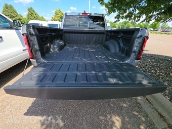2026 Ram 1500 Big Horn Crew Cab Short Bed - miniatura 11
