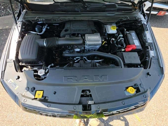 2026 Ram 1500 Big Horn Crew Cab Short Bed - miniatura 18