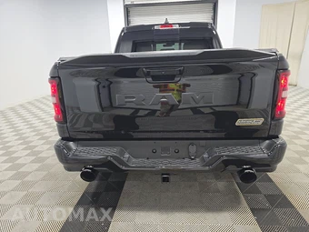 2026 Ram 1500 Big Horn Crew Cab Short Bed – miniatura 5