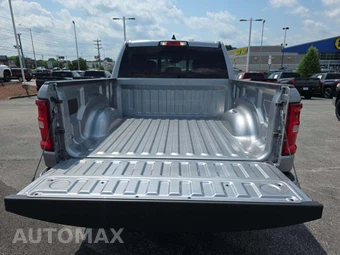 2026 Ram 1500 Big Horn Crew Cab Short Bed - miniatura 11