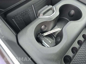 2026 Ram 1500 Big Horn Crew Cab Short Bed - miniatura 8