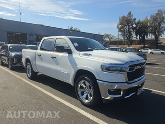 2026 Ram 1500 Big Horn Crew Cab Short Bed - miniatura 3
