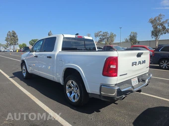 2026 Ram 1500 Big Horn Crew Cab Short Bed - miniatura 6