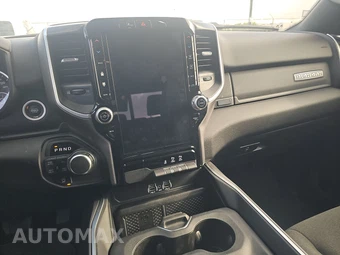 2026 Ram 1500 Big Horn Crew Cab Short Bed - miniatura 11