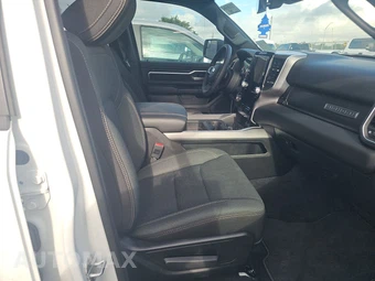 2026 Ram 1500 Big Horn Crew Cab Short Bed - miniatura 8