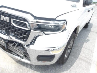 2026 Ram 1500 Big Horn Crew Cab Short Bed - miniatura 21