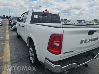2026 Ram 1500 Big Horn Crew Cab Short Bed - miniatura 6