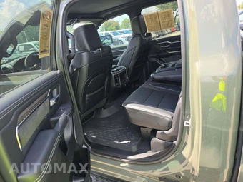 2026 Ram 1500 Laramie Crew Cab Short Bed - miniatura 13