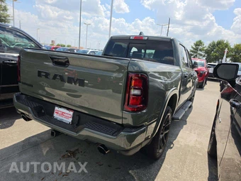 2026 Ram 1500 Laramie Crew Cab Short Bed - miniatura 3