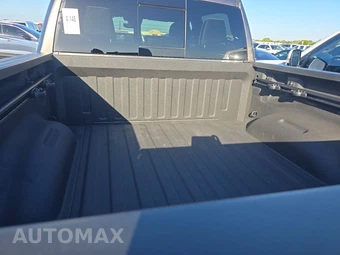 2026 Ram 1500 Laramie Crew Cab Short Bed - miniatura 16