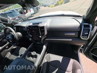 2026 Ram 1500 Laramie Crew Cab Short Bed – miniatura 16