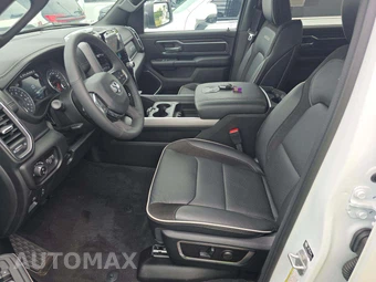 2026 Ram 1500 Laramie Crew Cab Short Bed - miniatura 6