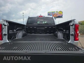 2026 Ram 1500 Laramie Crew Cab Short Bed - miniatura 14