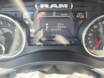 2026 Ram 1500 Laramie Crew Cab Short Bed - miniatura 6