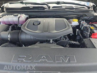 2026 Ram 1500 Laramie Crew Cab Short Bed - miniatura 15