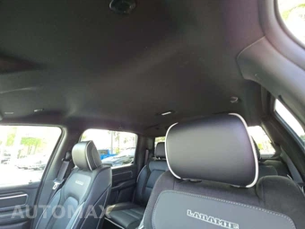 2026 Ram 1500 Laramie Crew Cab Short Bed – miniatura 11