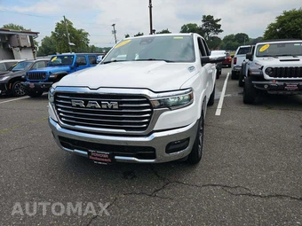 2026 Ram 1500 Laramie Crew Cab Short Bed
