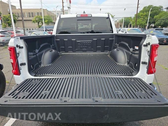 2026 Ram 1500 Laramie Crew Cab Short Bed - miniatura 14