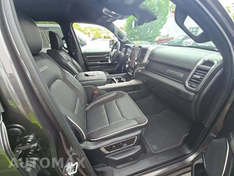 2026 Ram 1500 Laramie Crew Cab Short Bed - miniatura 18