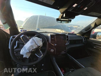 2026 Ram 1500 Laramie Crew Cab Short Bed - miniatura 11