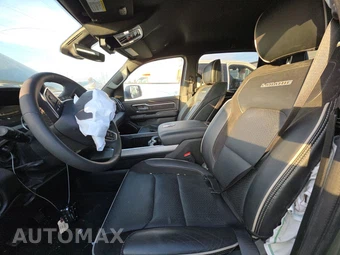 2026 Ram 1500 Laramie Crew Cab Short Bed - miniatura 7