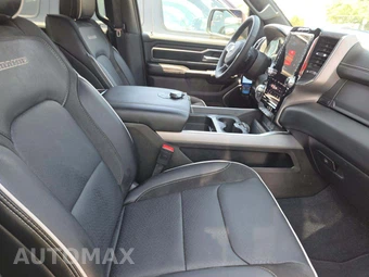 2026 Ram 1500 Laramie Crew Cab Short Bed - miniatura 18