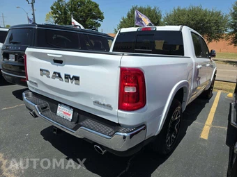2026 Ram 1500 Laramie Crew Cab Short Bed - miniatura 3