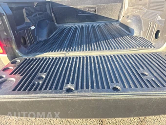 2026 Ram 1500 Laramie Crew Cab Short Bed - miniatura 16
