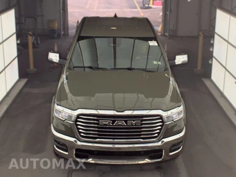 2026 Ram 1500 Laramie Crew Cab Short Bed - miniatura 2