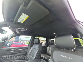 2026 Ram 1500 Laramie Crew Cab Short Bed - miniatura 11