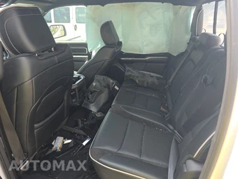 2026 Ram 1500 Laramie Crew Cab Short Bed - miniatura 13
