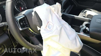2026 Ram 1500 Laramie Crew Cab Short Bed - miniatura 22