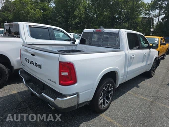 2026 Ram 1500 Laramie Crew Cab Short Bed - miniatura 4