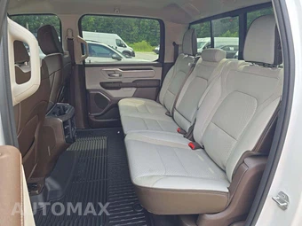 2026 Ram 1500 Laramie Crew Cab Short Bed - miniatura 13