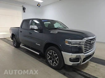 2026 Ram 1500 Laramie Crew Cab Short Bed - miniatura 3