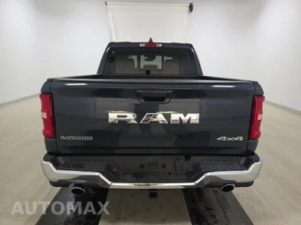 2026 Ram 1500 Laramie Crew Cab Short Bed - miniatura 5