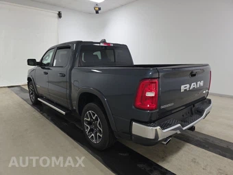 2026 Ram 1500 Laramie Crew Cab Short Bed - miniatura 6