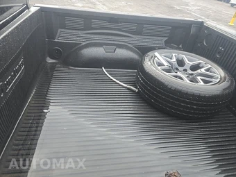 2026 Ram 1500 Laramie Crew Cab Short Bed - miniatura 16