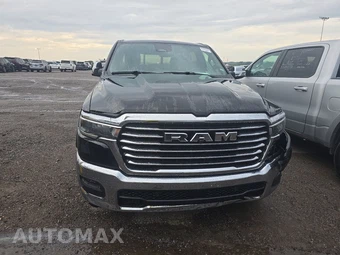2026 Ram 1500 Laramie Crew Cab Short Bed - miniatura 2