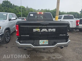 2026 Ram 1500 Laramie Crew Cab Short Bed - miniatura 5