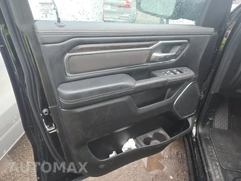 2026 Ram 1500 Laramie Crew Cab Short Bed - miniatura 9