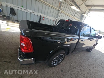 2026 Ram 1500 Laramie Crew Cab Short Bed - miniatura 4