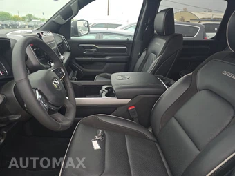 2026 Ram 1500 Laramie Crew Cab Short Bed - miniatura 7