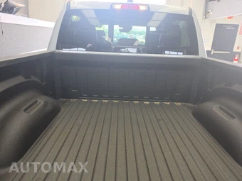 2026 Ram 1500 Laramie Crew Cab Short Bed - miniatura 16