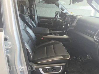 2026 Ram 1500 Laramie Crew Cab Short Bed - miniatura 8