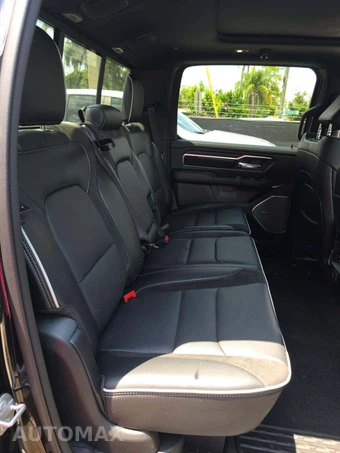 2026 Ram 1500 Laramie Crew Cab Short Bed - miniatura 16
