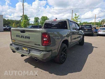 2026 Ram 1500 Laramie Crew Cab Short Bed – miniatura 3