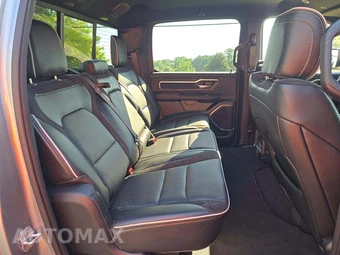 2026 Ram 1500 Laramie Crew Cab Short Bed - miniatura 16